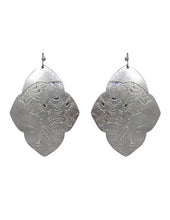 Load image into Gallery viewer, Elephant Design Engraved Diamond Shape Drop Dangle Earrings
