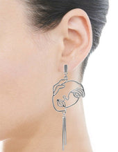 Load image into Gallery viewer, Picasso Face Design Metal Tassel Drop Dangle Post Earrings