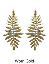 Load image into Gallery viewer, Evergreen leave earrings Laurel leave earrings Falling Needle leaf plant Leaf earring Nature inspired Post Earrings