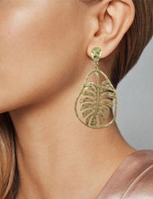 Load image into Gallery viewer, Monstera earrings Tropical plant Leaf earring Nature inspired floral leaves Post earrings