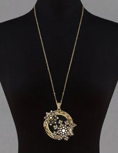 Load image into Gallery viewer, Snowflake 6 Times Magnifier Magnifying Glass Top Side open Magnet Pendant Necklace, 30 inch plus 3 inch