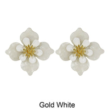 Load image into Gallery viewer, Acetate Resin Flower Delicate Post Earrings