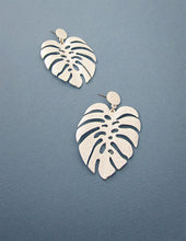 Load image into Gallery viewer, Monstera earrings Tropical plant Leaf earring Nature inspired floral leaves Post earrings