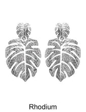 Load image into Gallery viewer, Monstera earrings Tropical plant Leaf earring Nature inspired floral leaves Post earrings