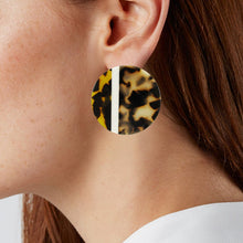 Load image into Gallery viewer, Acetate Resin Round Stripe Post Earrings