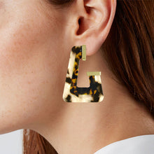 Load image into Gallery viewer, Acetate Resin Two Colors Rhombus Post Earrings